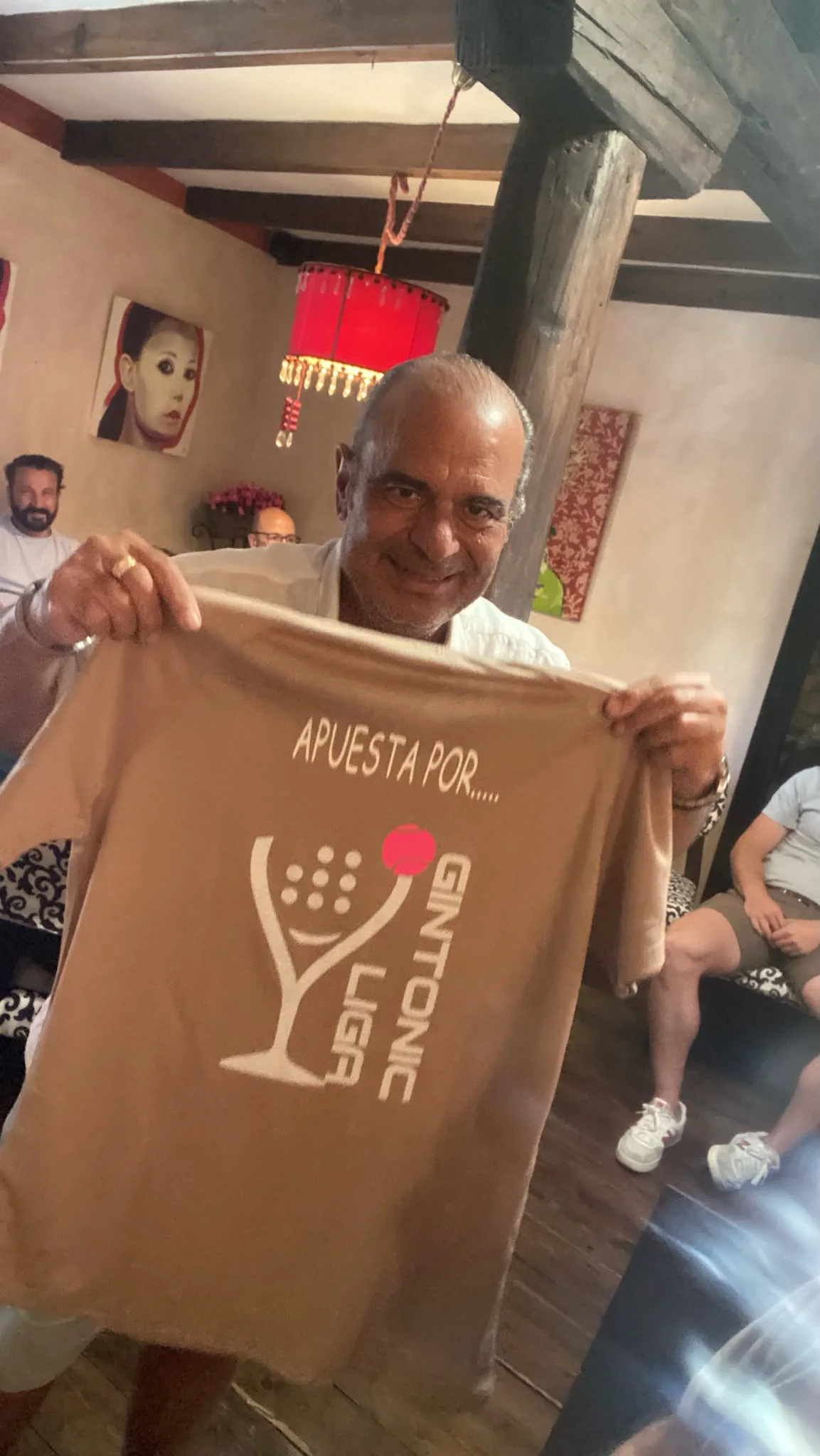 Comida y entrega de premios