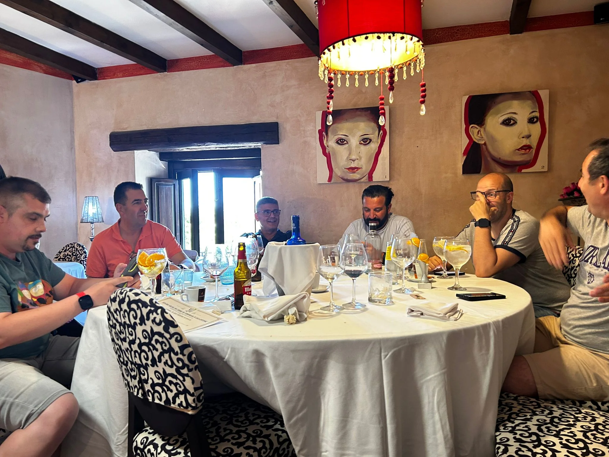 Comida y entrega de premios